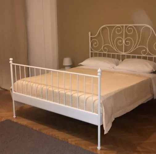 Myroom Centerstation 3* בולוניה