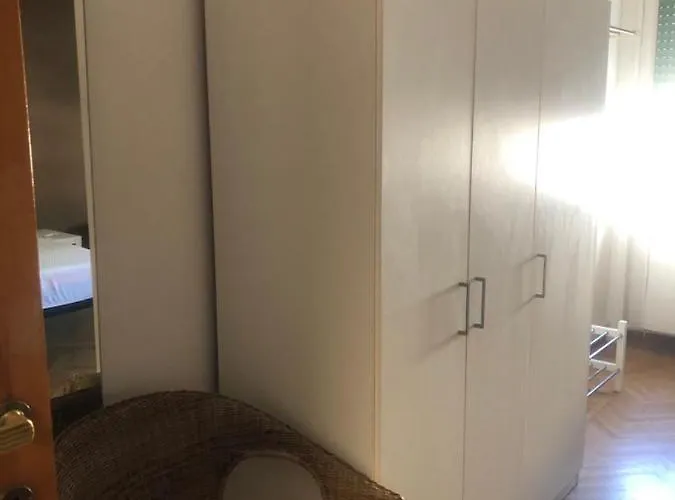 בית הארחה Myroom Centerstation 3*