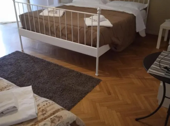 Myroom Centerstation בית הארחה בולוניה